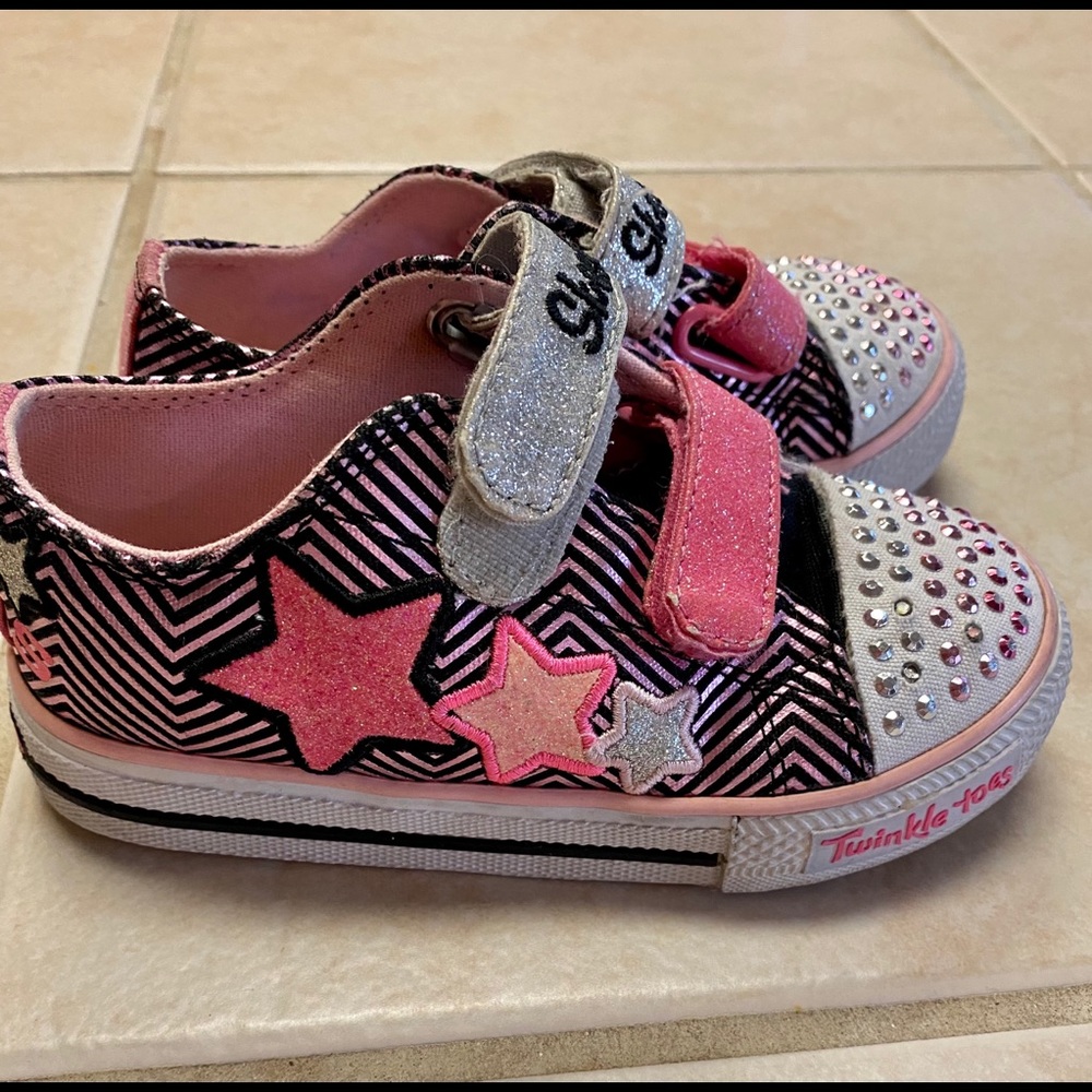Sketchers Twinkle Toes size 9